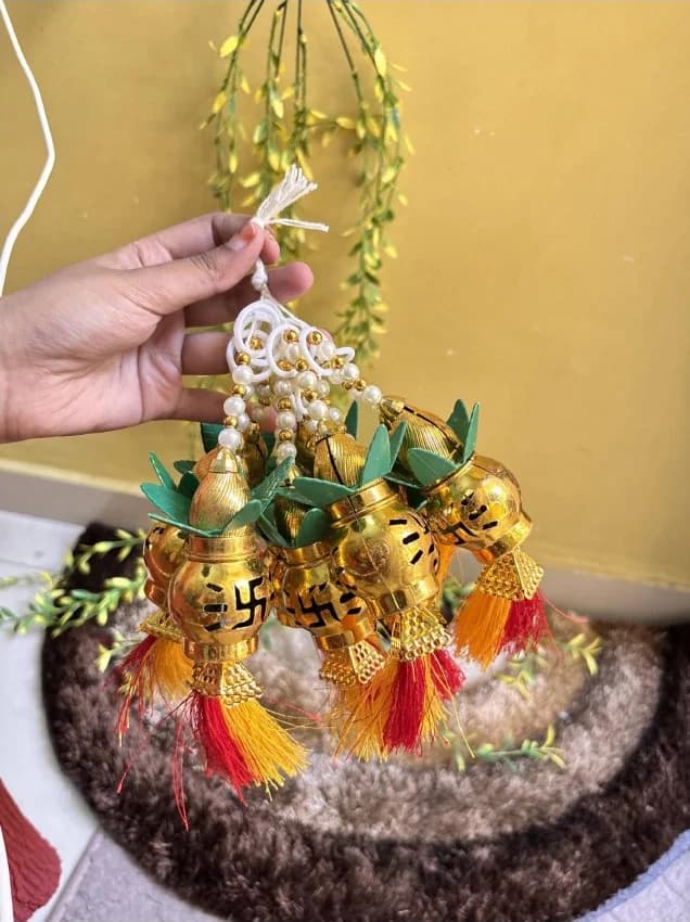Bell & Tassel Festive Hanging